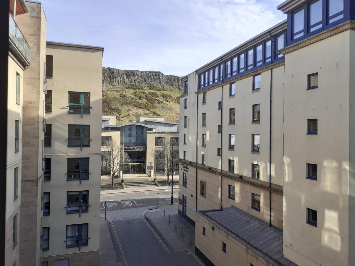 דירות אדינבורו The Park - Holyrood Road With Free Parking מראה חיצוני תמונה